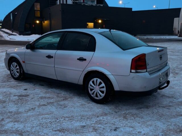 Серый Опель Вектра, объемом двигателя 2 л и пробегом 408 тыс. км за 3500 $, фото 6 на Automoto.ua