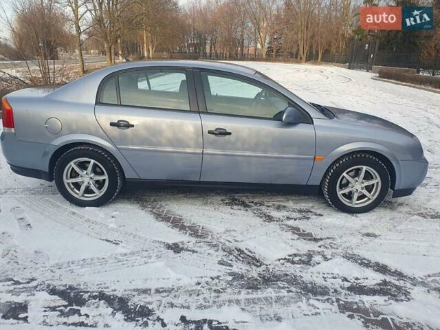 Серый Опель Вектра, объемом двигателя 1.8 л и пробегом 74 тыс. км за 6500 $, фото 4 на Automoto.ua