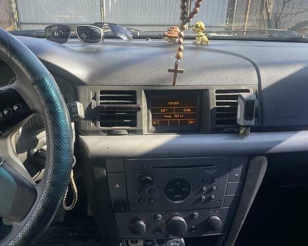 Сірий Опель Вектра, об'ємом двигуна 2.2 л та пробігом 284 тис. км за 3499 $, фото 6 на Automoto.ua
