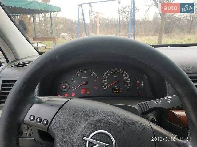 Опель Вектра 2003 в Львове на Automoto.ua Серый Опель Вектра, объемом двигателя 2.2 л и пробегом 305 тыс. км за 4300 $, фото 12 на Automoto.ua