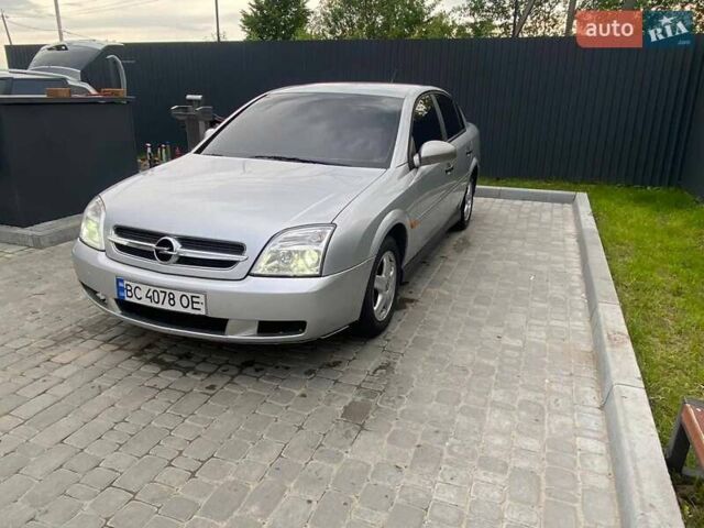 Сірий Опель Вектра, об'ємом двигуна 2 л та пробігом 145 тис. км за 3750 $, фото 1 на Automoto.ua