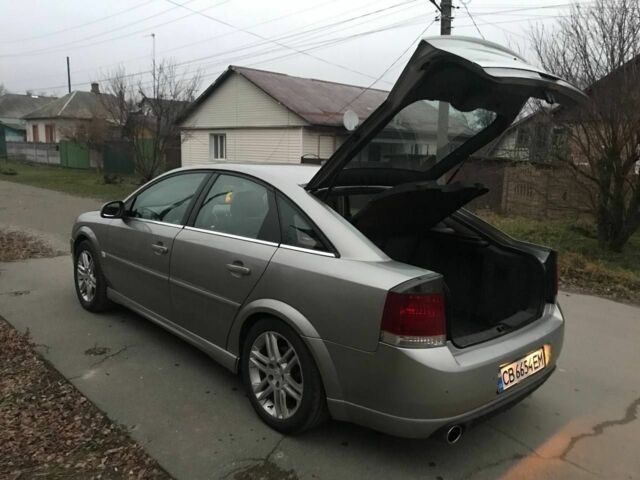 Серый Опель Вектра, объемом двигателя 2.2 л и пробегом 295 тыс. км за 4700 $, фото 9 на Automoto.ua