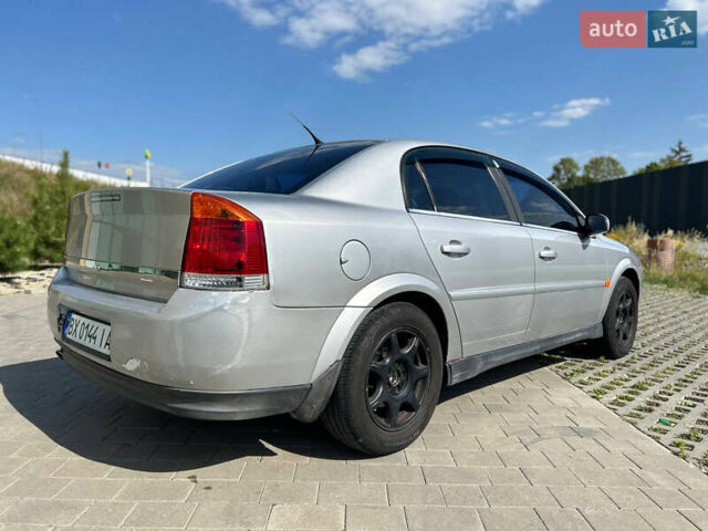Сірий Опель Вектра, об'ємом двигуна 2.2 л та пробігом 318 тис. км за 4700 $, фото 30 на Automoto.ua