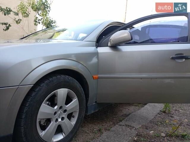 Сірий Опель Вектра, об'ємом двигуна 1.8 л та пробігом 268 тис. км за 3850 $, фото 21 на Automoto.ua