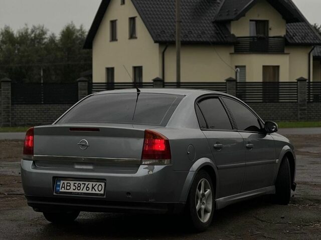 Сірий Опель Вектра, об'ємом двигуна 2 л та пробігом 380 тис. км за 2500 $, фото 1 на Automoto.ua