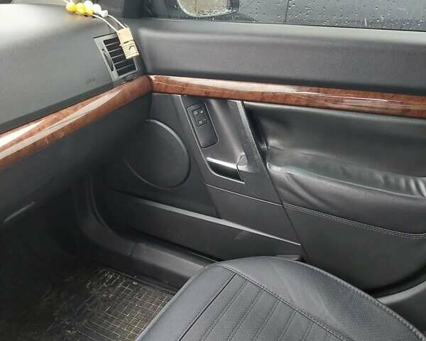 Сірий Опель Вектра, об'ємом двигуна 2.2 л та пробігом 265 тис. км за 3200 $, фото 8 на Automoto.ua