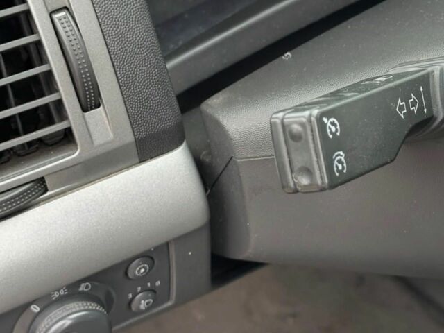 Серый Опель Вектра, объемом двигателя 2.2 л и пробегом 212 тыс. км за 4350 $, фото 9 на Automoto.ua