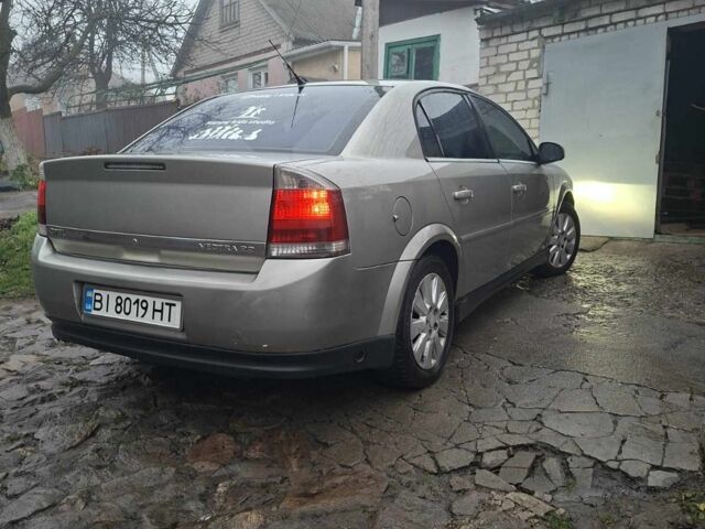 Серый Опель Вектра, объемом двигателя 2.2 л и пробегом 312 тыс. км за 3450 $, фото 1 на Automoto.ua