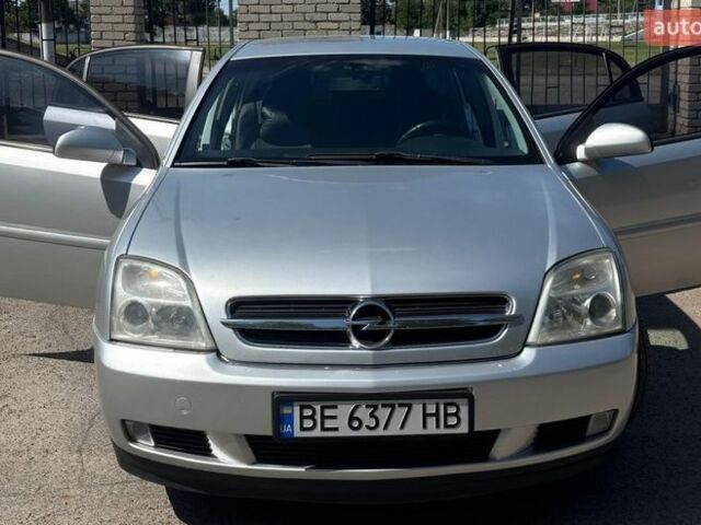Серый Опель Вектра, объемом двигателя 2.17 л и пробегом 380 тыс. км за 4600 $, фото 7 на Automoto.ua