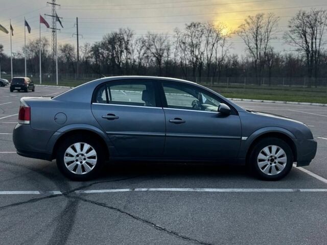 Серый Опель Вектра, объемом двигателя 0 л и пробегом 260 тыс. км за 4200 $, фото 3 на Automoto.ua