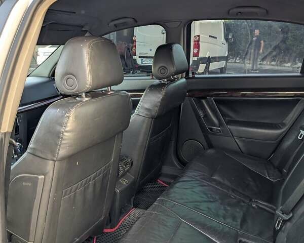 Сірий Опель Вектра, об'ємом двигуна 2.2 л та пробігом 344 тис. км за 2700 $, фото 5 на Automoto.ua