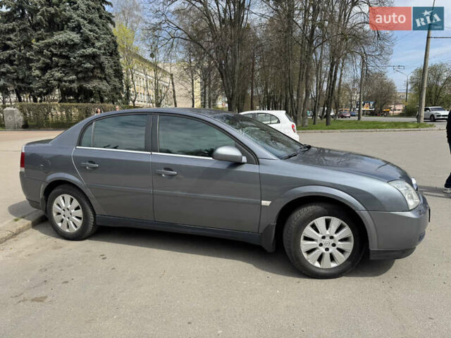 Серый Опель Вектра, объемом двигателя 2.2 л и пробегом 520 тыс. км за 3700 $, фото 2 на Automoto.ua