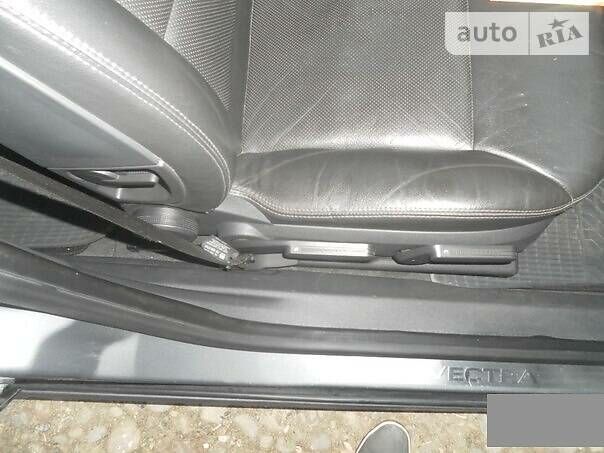 Сірий Опель Вектра, об'ємом двигуна 2.2 л та пробігом 62 тис. км за 8500 $, фото 16 на Automoto.ua