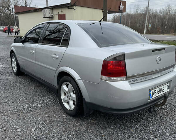 Серый Опель Вектра, объемом двигателя 1.8 л и пробегом 187 тыс. км за 4750 $, фото 1 на Automoto.ua