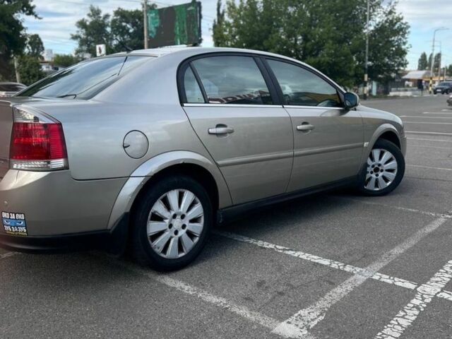 Серый Опель Вектра, объемом двигателя 2.2 л и пробегом 201 тыс. км за 4500 $, фото 3 на Automoto.ua