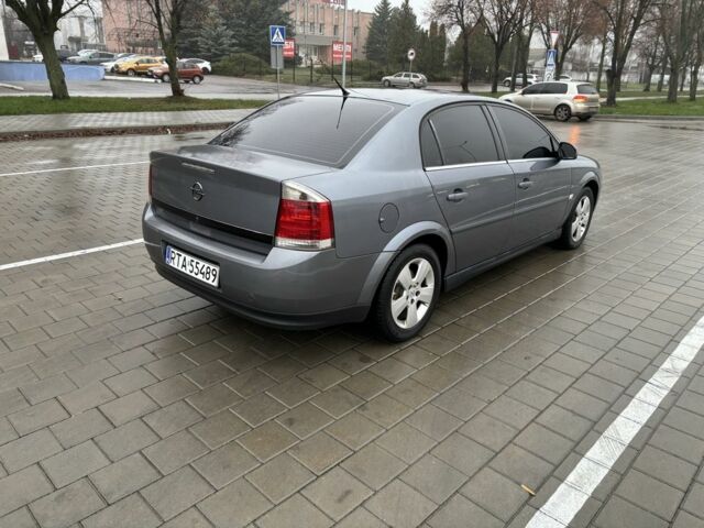 Сірий Опель Вектра, об'ємом двигуна 1.9 л та пробігом 328 тис. км за 2600 $, фото 5 на Automoto.ua