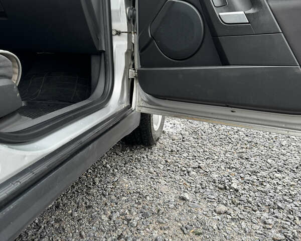 Серый Опель Вектра, объемом двигателя 1.8 л и пробегом 187 тыс. км за 4750 $, фото 13 на Automoto.ua