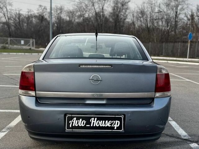 Серый Опель Вектра, объемом двигателя 0 л и пробегом 260 тыс. км за 4200 $, фото 5 на Automoto.ua