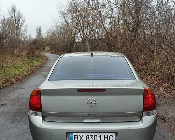 Сірий Опель Вектра, об'ємом двигуна 1.8 л та пробігом 282 тис. км за 3400 $, фото 5 на Automoto.ua