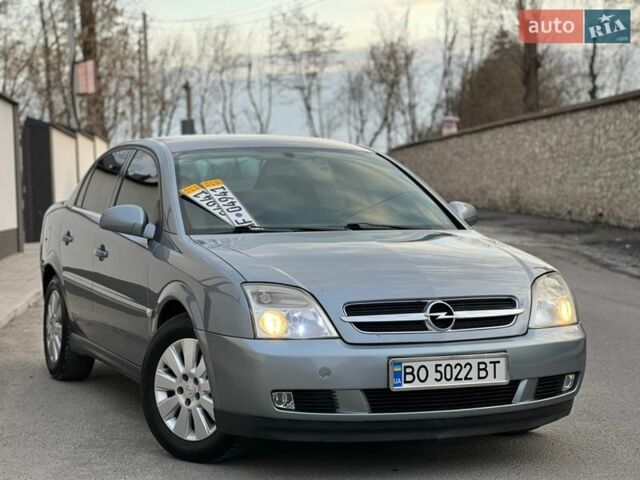 Серый Опель Вектра, объемом двигателя 2.2 л и пробегом 205 тыс. км за 3750 $, фото 3 на Automoto.ua
