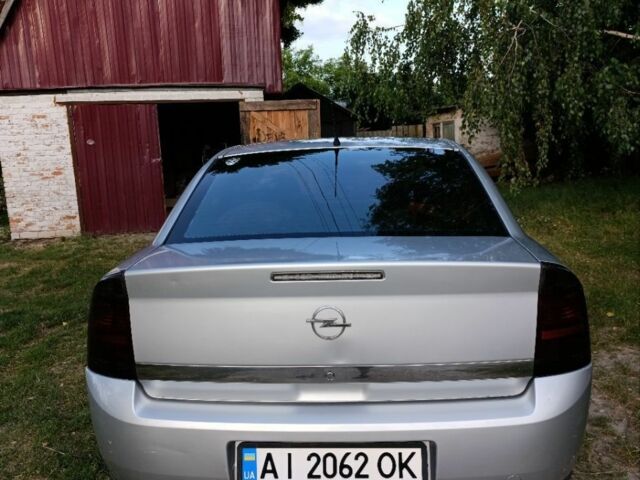 Сірий Опель Вектра, об'ємом двигуна 3.2 л та пробігом 230 тис. км за 3500 $, фото 3 на Automoto.ua