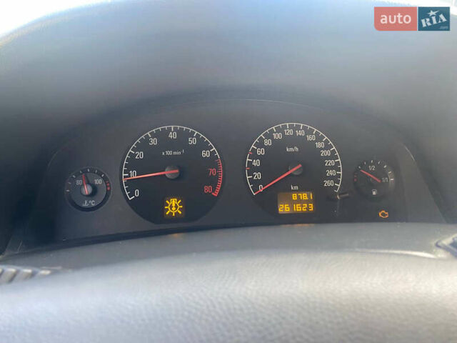 Опель Вектра 2004 в Хмельницком на Automoto.ua Серый Опель Вектра, объемом двигателя 1.8 л и пробегом 262 тыс. км за 3600 $, фото 15 на Automoto.ua