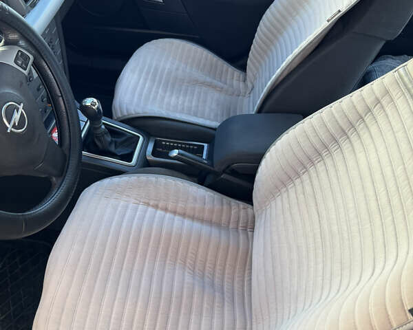 Опель Вектра 2004 в Виннице на Automoto.ua Серый Опель Вектра, объемом двигателя 1.8 л и пробегом 184 тыс. км за 5400 $, фото 5 на Automoto.ua