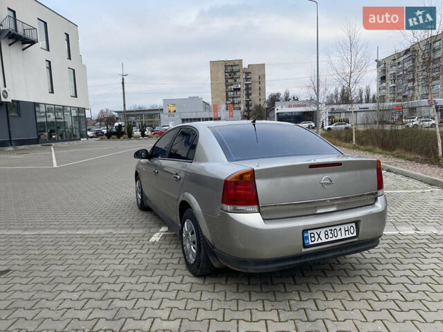 Серый Опель Вектра, объемом двигателя 1.8 л и пробегом 283 тыс. км за 3700 $, фото 2 на Automoto.ua
