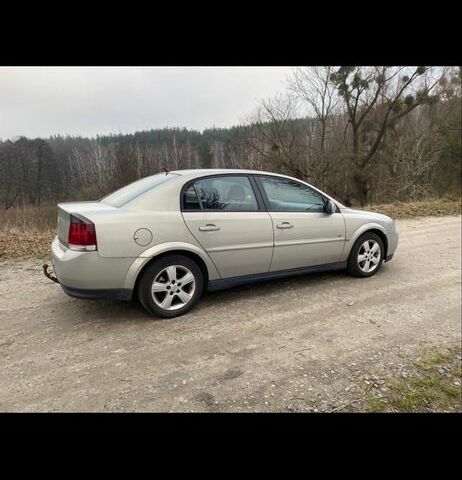 Серый Опель Вектра, объемом двигателя 0 л и пробегом 300 тыс. км за 2400 $, фото 4 на Automoto.ua