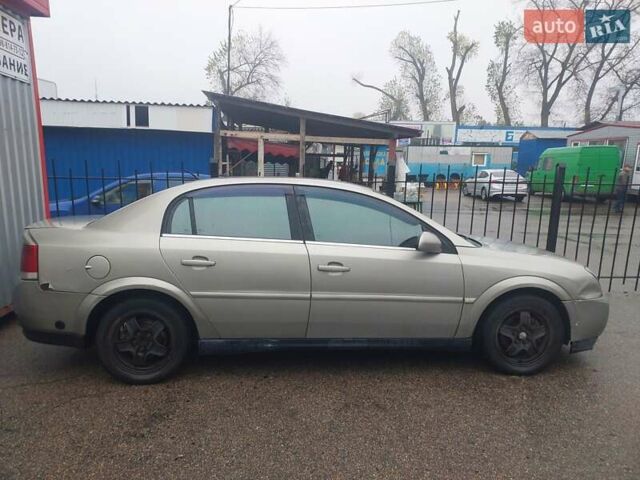 Серый Опель Вектра, объемом двигателя 2.2 л и пробегом 261 тыс. км за 3500 $, фото 1 на Automoto.ua