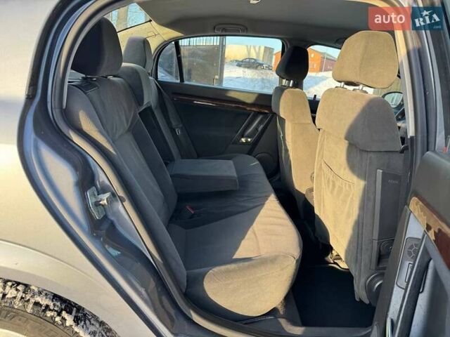 Сірий Опель Вектра, об'ємом двигуна 2.2 л та пробігом 315 тис. км за 4490 $, фото 9 на Automoto.ua