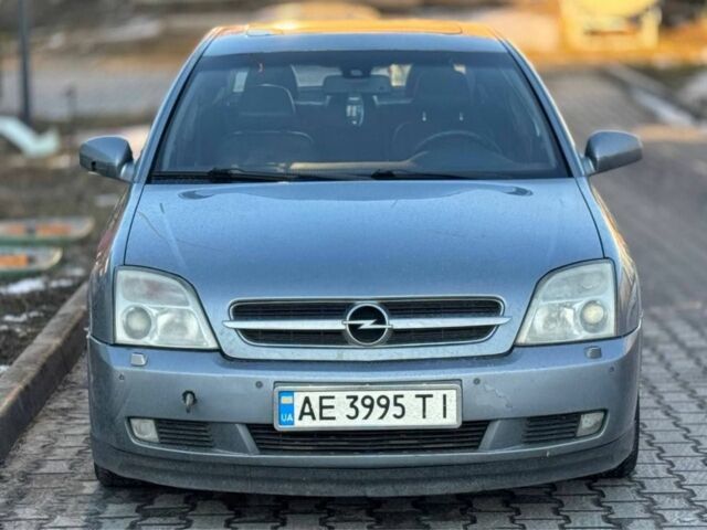Сірий Опель Вектра, об'ємом двигуна 3.2 л та пробігом 353 тис. км за 1950 $, фото 7 на Automoto.ua