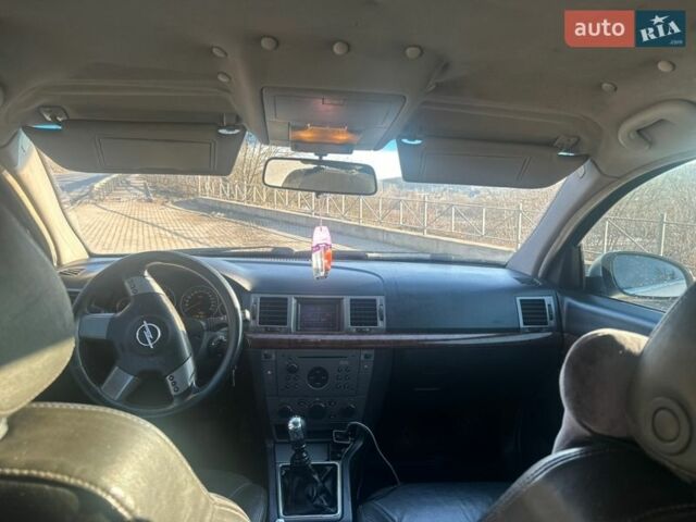 Серый Опель Вектра, объемом двигателя 2.2 л и пробегом 400 тыс. км за 2900 $, фото 10 на Automoto.ua