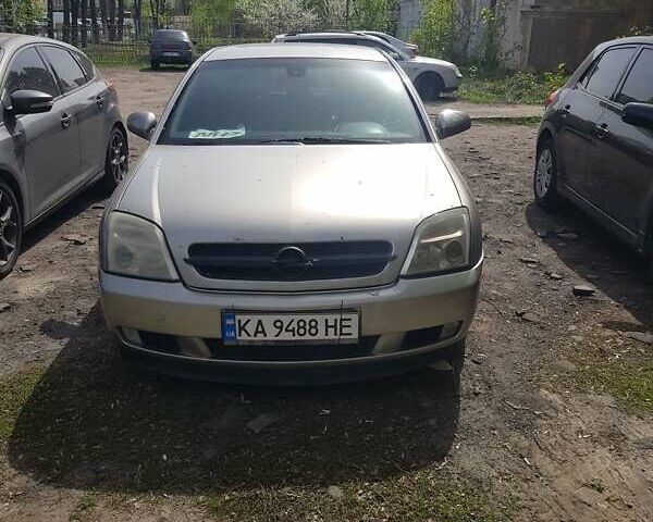 Сірий Опель Вектра, об'ємом двигуна 3.2 л та пробігом 235 тис. км за 5350 $, фото 3 на Automoto.ua