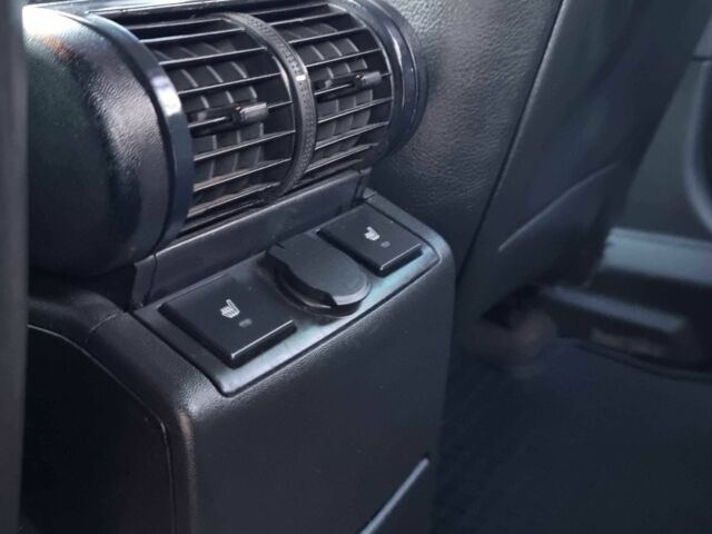 Серый Опель Вектра, объемом двигателя 3.2 л и пробегом 283 тыс. км за 2999 $, фото 19 на Automoto.ua