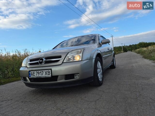 Сірий Опель Вектра, об'ємом двигуна 1.8 л та пробігом 262 тис. км за 4200 $, фото 16 на Automoto.ua