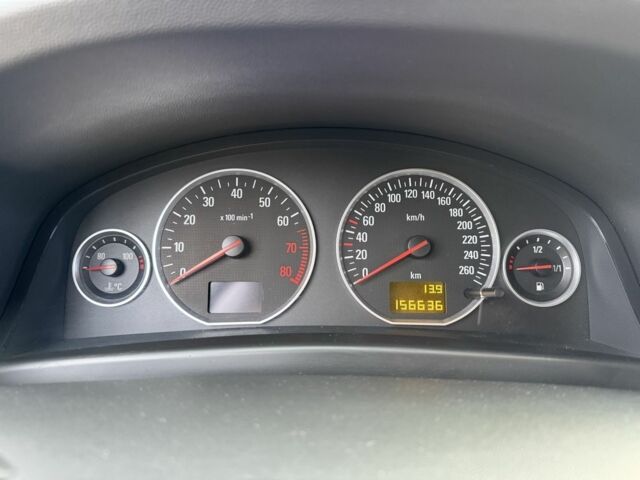 Серый Опель Вектра, объемом двигателя 2.2 л и пробегом 156 тыс. км за 5599 $, фото 17 на Automoto.ua