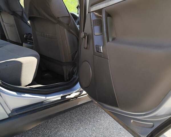 Сірий Опель Вектра, об'ємом двигуна 2 л та пробігом 262 тис. км за 3799 $, фото 7 на Automoto.ua