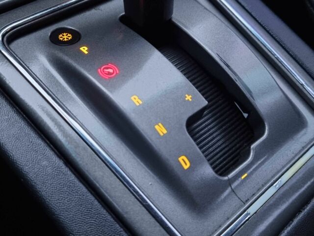 Серый Опель Вектра, объемом двигателя 3.2 л и пробегом 283 тыс. км за 2999 $, фото 10 на Automoto.ua