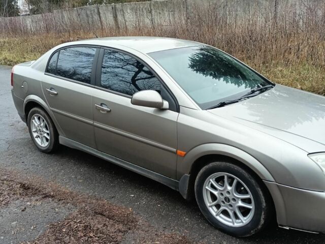 Сірий Опель Вектра, об'ємом двигуна 1.8 л та пробігом 281 тис. км за 3400 $, фото 1 на Automoto.ua