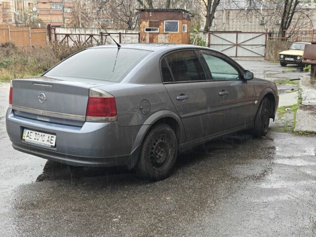 Серый Опель Вектра, объемом двигателя 2.2 л и пробегом 400 тыс. км за 3800 $, фото 4 на Automoto.ua