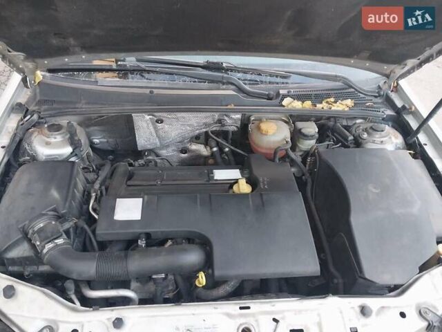 Опель Вектра 2004 у Белой Церкве на Automoto.ua Сірий Опель Вектра, об'ємом двигуна 2.2 л та пробігом 256 тис. км за 3500 $, фото 5 на Automoto.ua