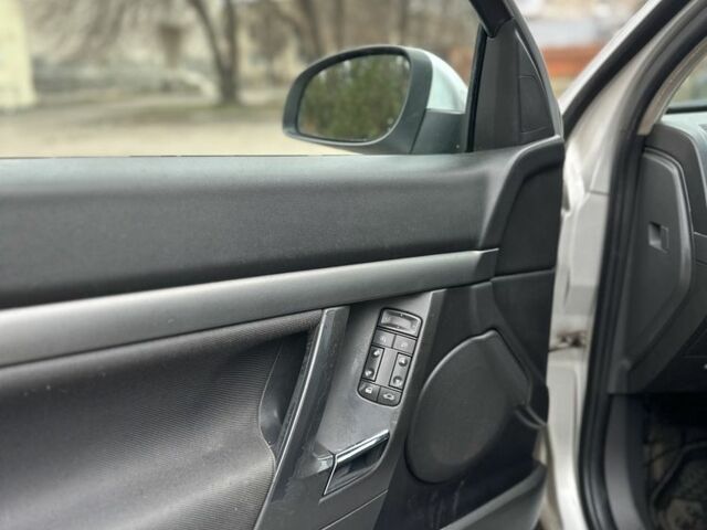 Серый Опель Вектра, объемом двигателя 2.2 л и пробегом 280 тыс. км за 2000 $, фото 6 на Automoto.ua