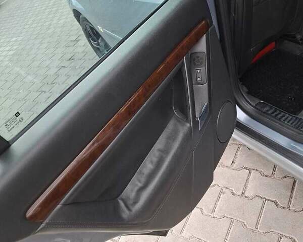 Серый Опель Вектра, объемом двигателя 3.2 л и пробегом 337 тыс. км за 5500 $, фото 8 на Automoto.ua