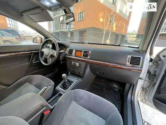 Сірий Опель Вектра, об'ємом двигуна 2.2 л та пробігом 234 тис. км за 4500 $, фото 8 на Automoto.ua