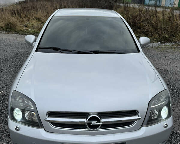 Серый Опель Вектра, объемом двигателя 1.8 л и пробегом 187 тыс. км за 4750 $, фото 6 на Automoto.ua