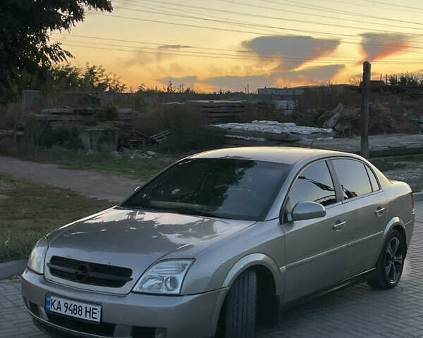 Сірий Опель Вектра, об'ємом двигуна 3.2 л та пробігом 250 тис. км за 3000 $, фото 9 на Automoto.ua