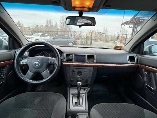 Серый Опель Вектра, объемом двигателя 0 л и пробегом 419 тыс. км за 3199 $, фото 8 на Automoto.ua