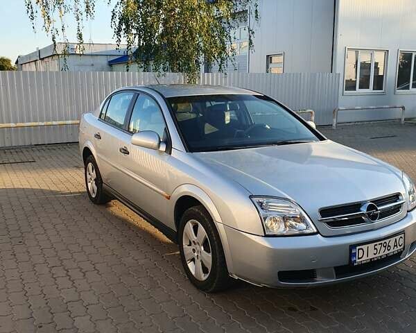 Серый Опель Вектра, объемом двигателя 1.8 л и пробегом 300 тыс. км за 3800 $, фото 9 на Automoto.ua
