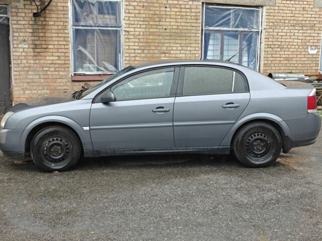 Серый Опель Вектра, объемом двигателя 2.2 л и пробегом 400 тыс. км за 3800 $, фото 1 на Automoto.ua